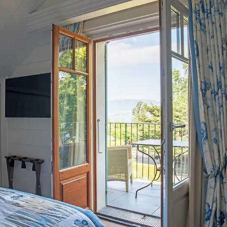 Cécile 4* Yvoire