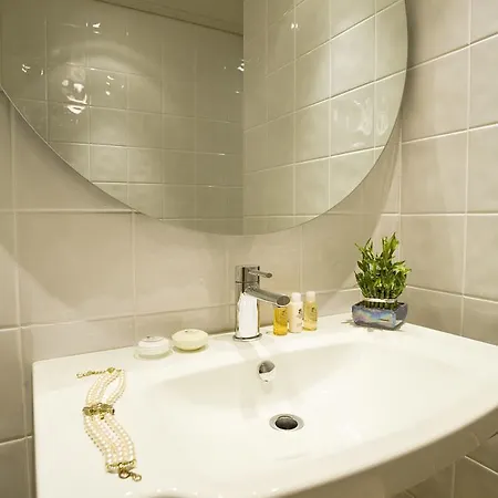 Cécile Hotel 4*