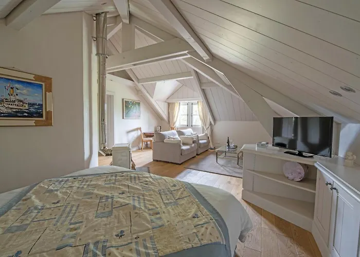 Cécile 4* Yvoire