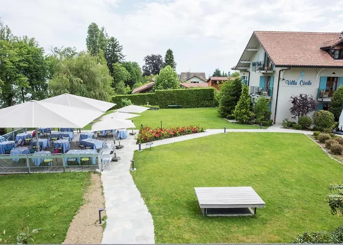 Hotel Cecile 4*